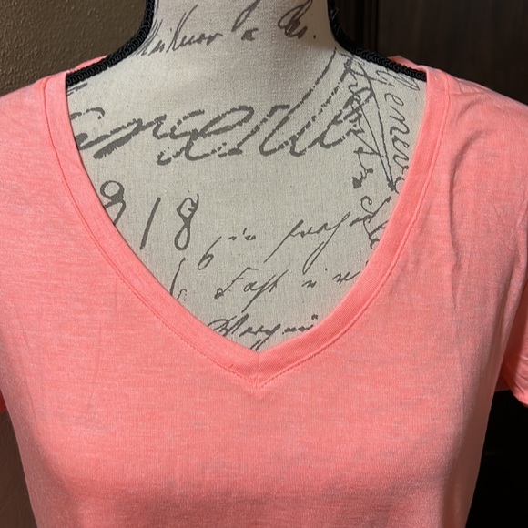 EXPRESS TOP - Picture 2 of 6